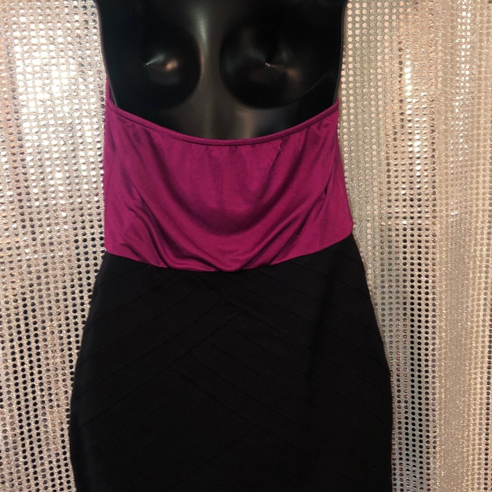 #Express Color-Block Bandaged Halter Dress - Picture 4 of 5